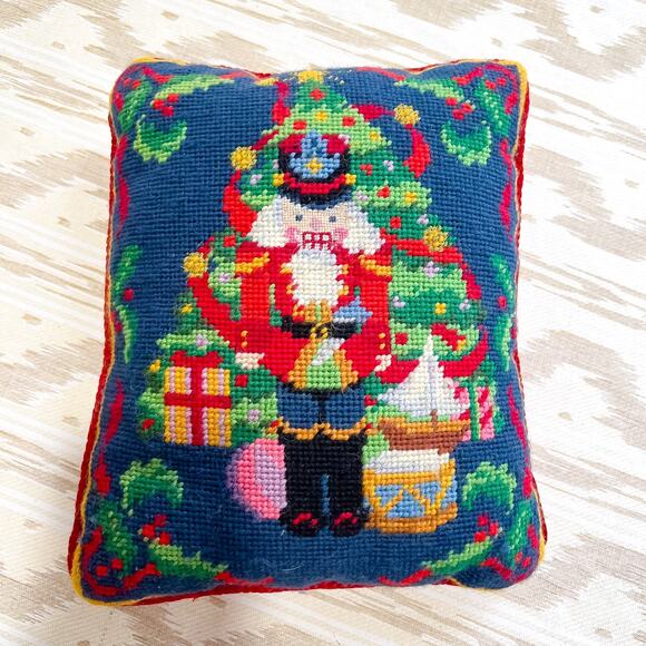Vintage 11in Needlepoint Nutcracker Christmas Tree Holiday Accent Pillow - Picture 1 of 7